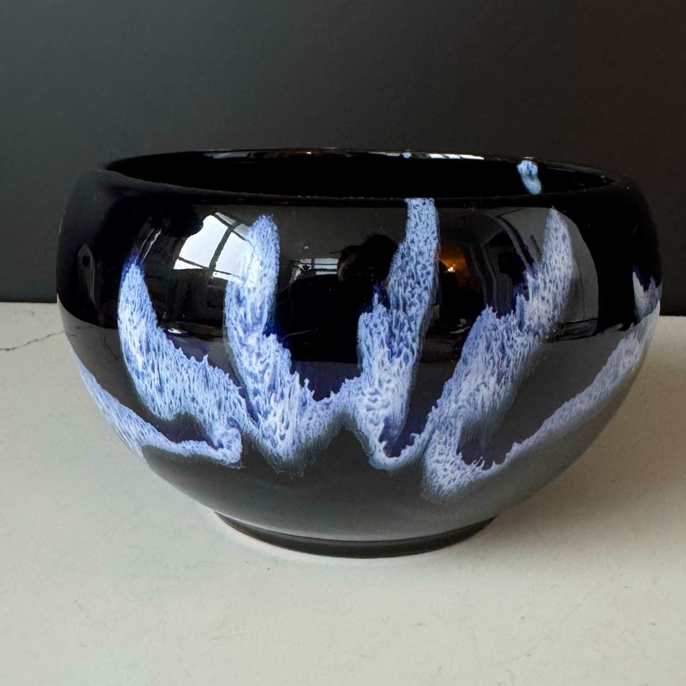 Blue Mountain Pottery Pot Vase Bowl Cobalt Blue White Glaze BMP Made in Canada